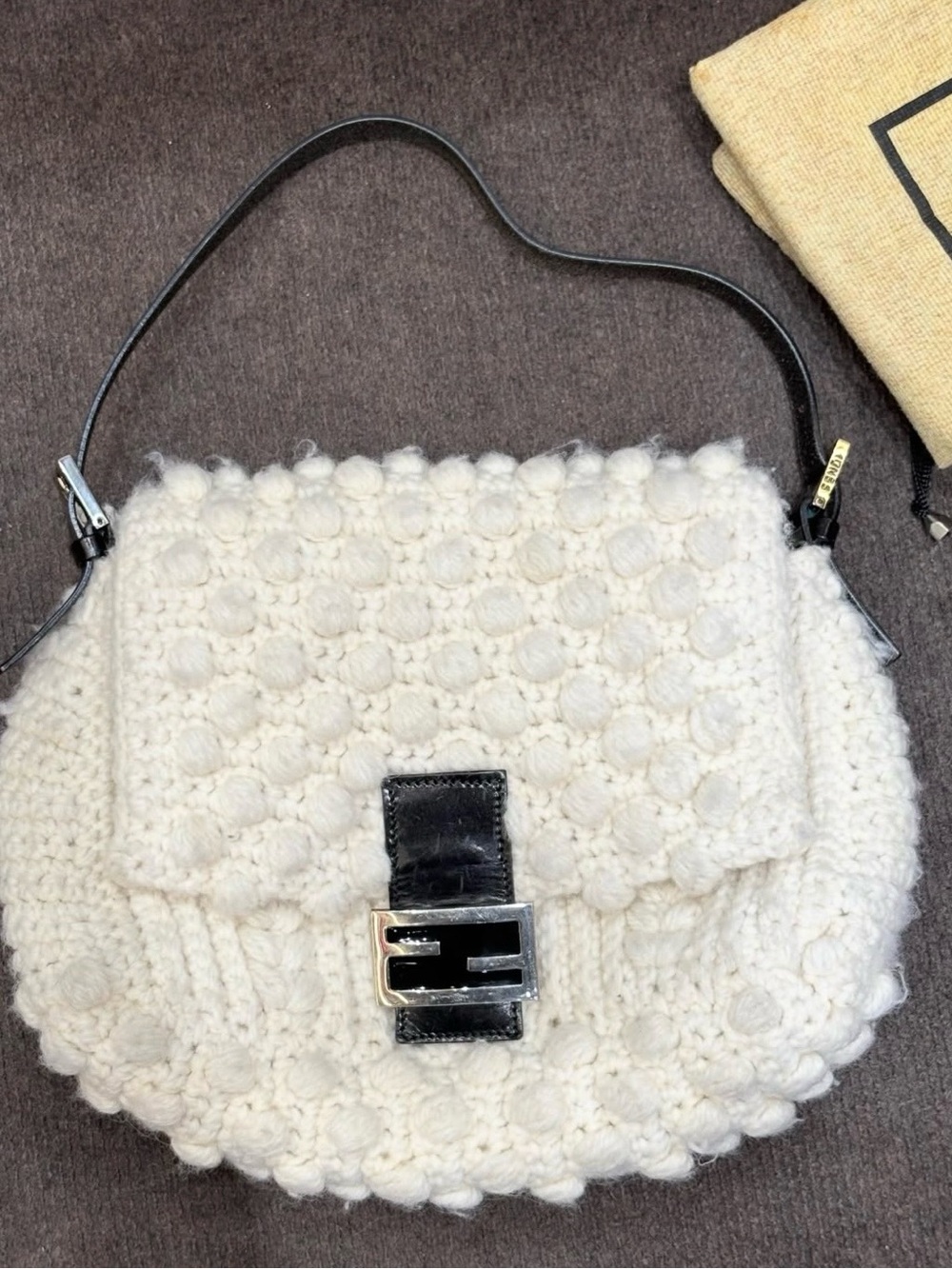 Fendi Vintage Ivory Popcorn Knit Mama Baguette - Picture 12 of 16